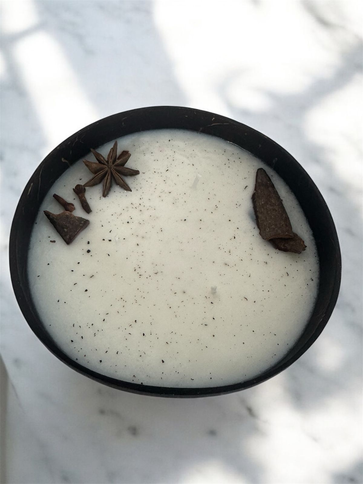 Star Coconut shell candle