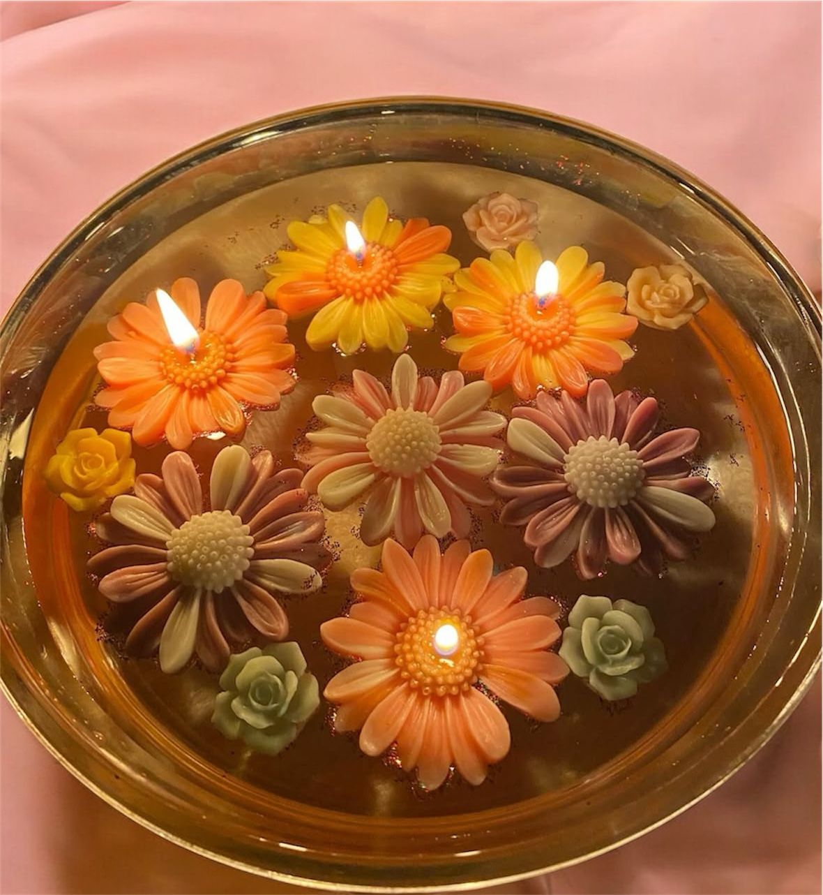 Daisy Floating Candles - Set of 9 pieces (Bowl not included)